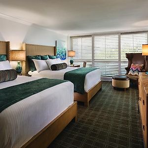 Kamer met een Queen Size Bed